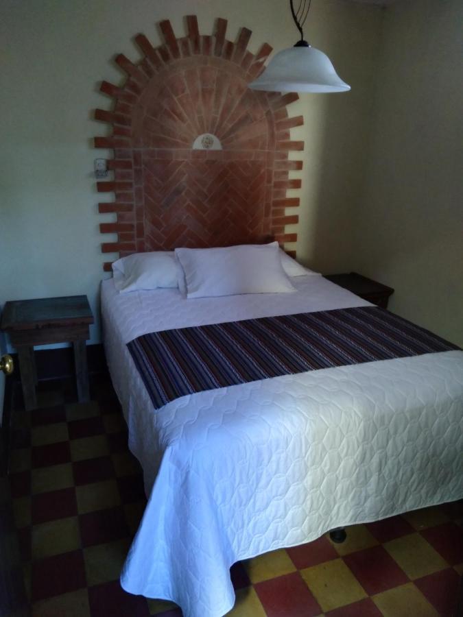 Hotel Acatenango Inn Antigua Exterior foto